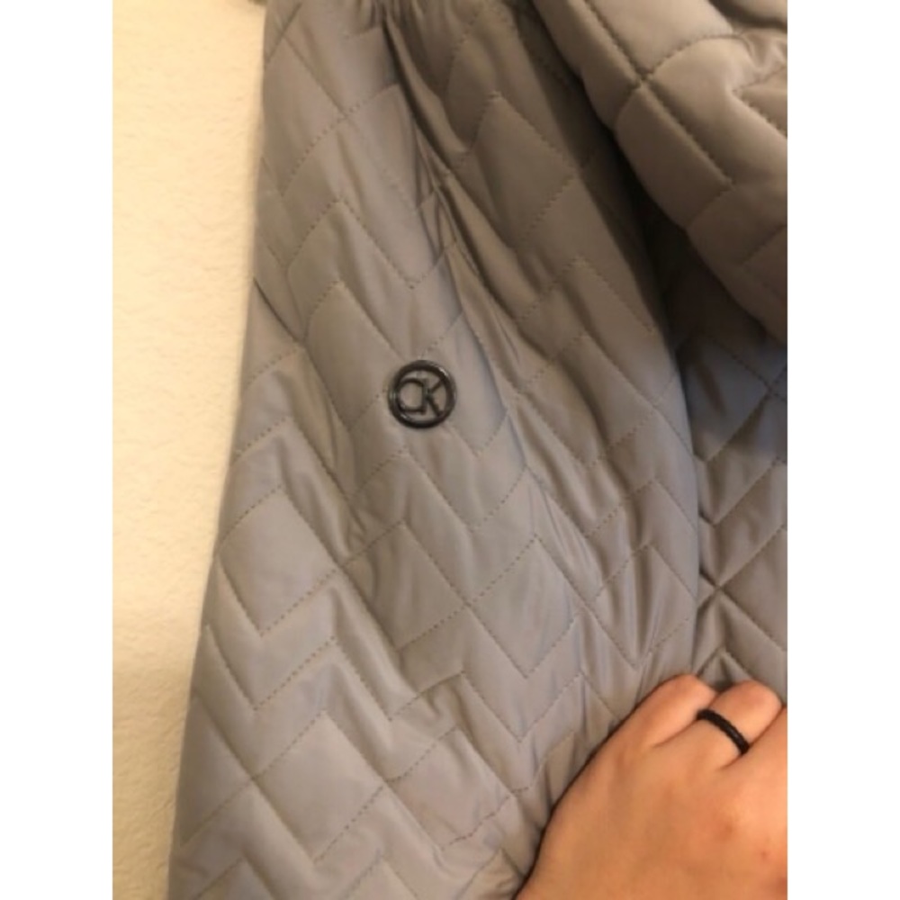 Calvin Klein winter jacket - Picture 3 of 3